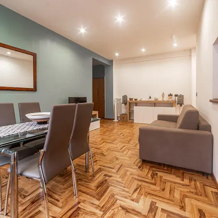 Cozy And Design - Metro Malatesta Apartment *